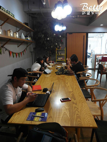 20180421門廊咖啡 (17).jpg