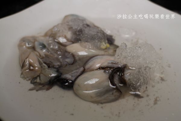 辛殿麻辣鍋(ATT 4 FUN信義店)：信義區人氣麻辣鍋吃到飽『辛殿麻辣鍋(ATT 4 FUN信義店)』捷運象山站/101台北世貿