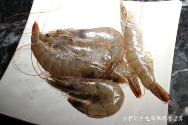 辛殿麻辣鍋(ATT 4 FUN信義店)：信義區人氣麻辣鍋吃到飽『辛殿麻辣鍋(ATT 4 FUN信義店)』捷運象山站/101台北世貿