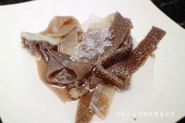 辛殿麻辣鍋(ATT 4 FUN信義店)：信義區人氣麻辣鍋吃到飽『辛殿麻辣鍋(ATT 4 FUN信義店)』捷運象山站/101台北世貿