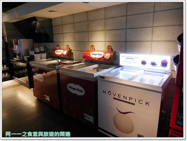 辛殿麻辣鍋(ATT 4 FUN信義店)：台北信義 辛殿麻辣鍋(信義店)～香濃麻辣湯 牛肉大口吃