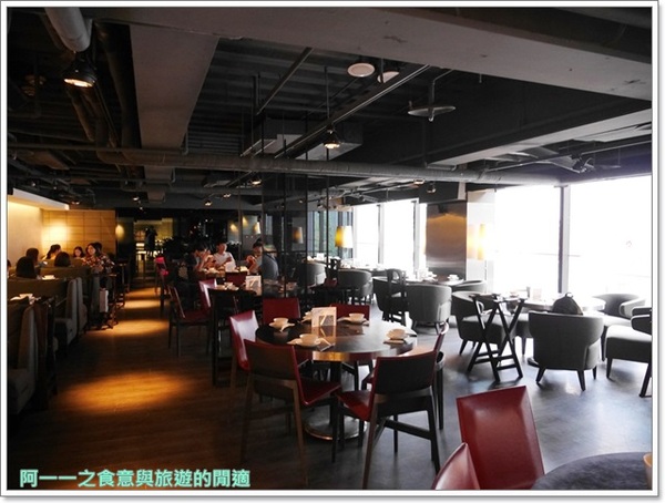 辛殿麻辣鍋(ATT 4 FUN信義店)：台北信義 辛殿麻辣鍋(信義店)～香濃麻辣湯 牛肉大口吃