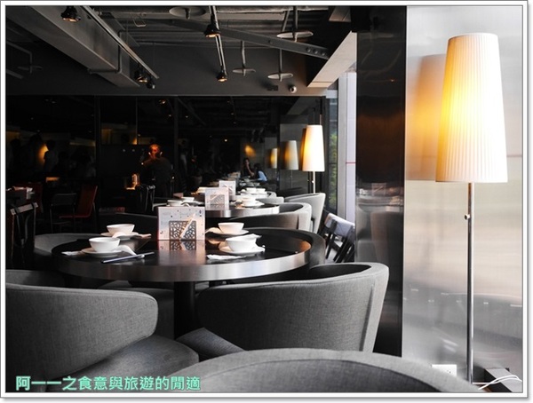 辛殿麻辣鍋(ATT 4 FUN信義店)：台北信義 辛殿麻辣鍋(信義店)～香濃麻辣湯 牛肉大口吃