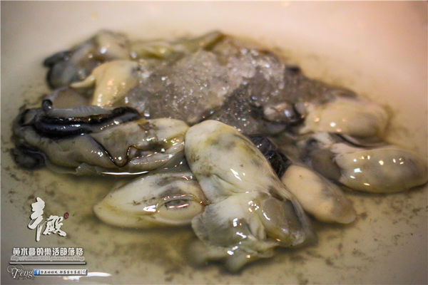 辛殿麻辣鍋(信義店)~北捷 台北101/世貿站(頂級牛肉的超級饗宴)