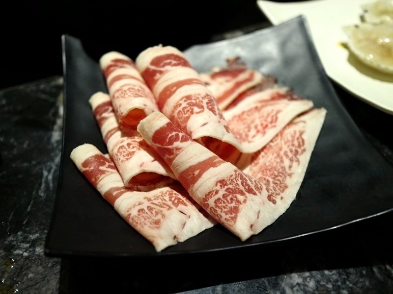 肉盤-安格斯雪花牛.jpg 肉盤-安格斯雪花牛.jpg