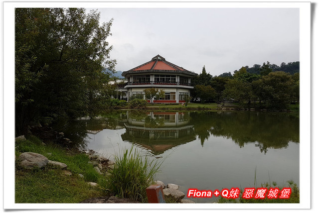 【苗栗一日遊】花露農場+鯉魚潭+草莓文化館+仙山仙草+泉明蠶生態農場+清安豆腐老街+汶水遊客中心，趴趴走的一天 !