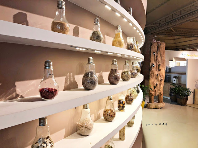 【苗栗 卓蘭】花露農場 Flower Home🌺🌺🌺4-6月有超美繡球花，浪漫滿園，讓你照片拍不完，還有精油主題館和住宿，更有景觀餐廳，來到這可以玩上大半天😉-下篇