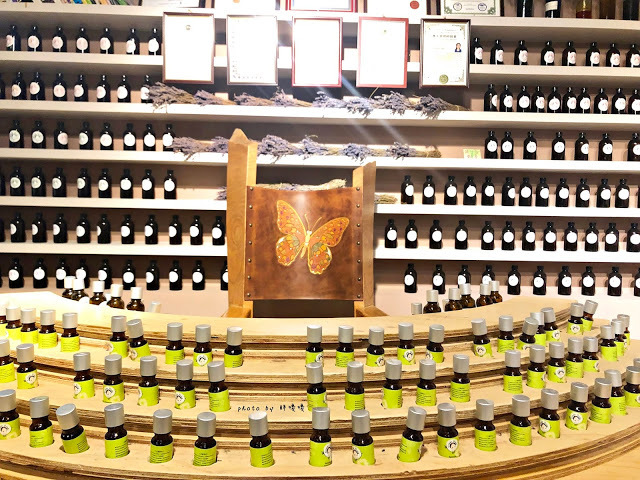 【苗栗 卓蘭】花露農場 Flower Home🌺🌺🌺4-6月有超美繡球花，浪漫滿園，讓你照片拍不完，還有精油主題館和住宿，更有景觀餐廳，來到這可以玩上大半天😉-下篇