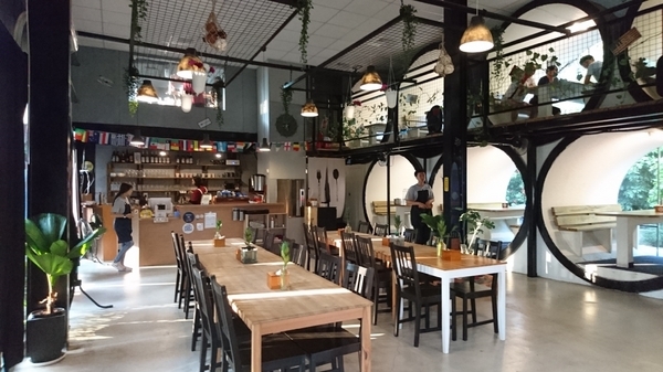 別有洞天:彰化~別有洞天咖啡莊園~超好拍繽紛水管主題餐廳~ 別有洞天:彰化~別有洞天咖啡莊園~超好拍繽紛水管主題餐廳~