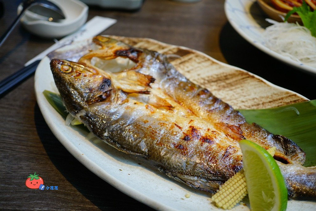 桃園家庭聚餐推薦 日本料理 村民食堂山越壽司