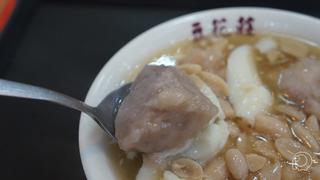 花生豆花加芋頭 花生豆花加芋頭