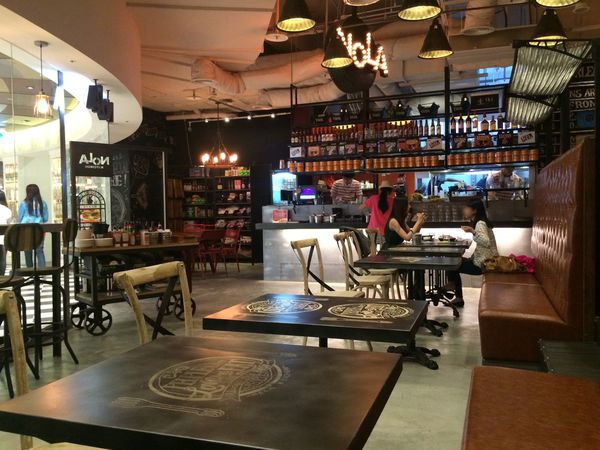 店內裝潢 店內裝潢