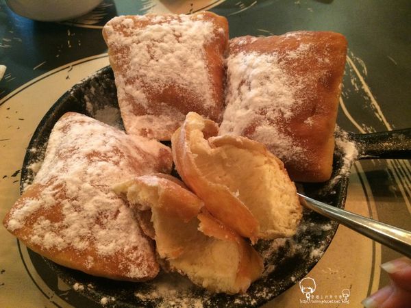 紐澳良法式貝涅方餅內層 紐澳良法式貝涅方餅內層