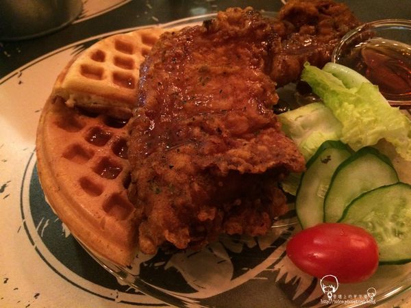 紐澳良楓糖鬆餅炸雞 紐澳良楓糖鬆餅炸雞