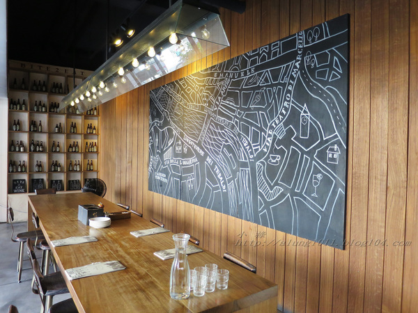 薄多義BITE 2 EAT(文橫店)：BITE 2 EAT薄多義  文橫店