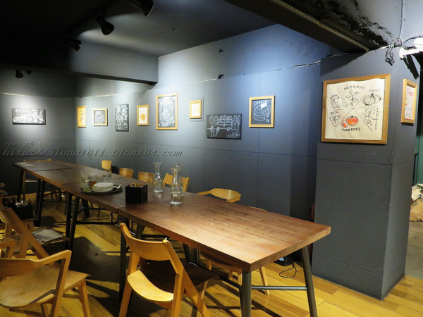 薄多義BITE 2 EAT(文橫店)：BITE 2 EAT薄多義  文橫店