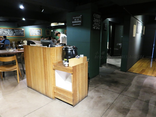 薄多義BITE 2 EAT(文橫店)：BITE 2 EAT薄多義  文橫店