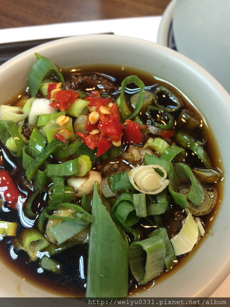 東區好吃小火鍋、市民大道微風廣場美食-人氣消夜選擇《富樂台式涮涮鍋》