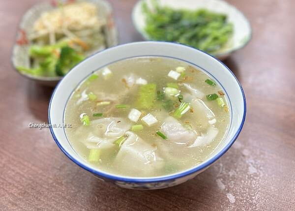 台北士林【忠誠牛肉麵】一碗回味無窮的紅燒牛肉麵!排隊也值得! 台北士林【忠誠牛肉麵】一碗回味無窮的紅燒牛肉麵!排隊也值得!