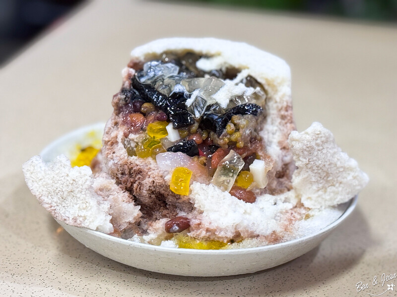 宜蘭縣宜蘭市向日葵冰店》特色冰品超吸睛，超大碗造型冰好吃又好拍，夏日清涼又消暑