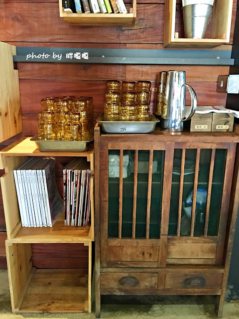 【台中 北屯】小葛廚房 Gladys Kitchen🍔🍔🍔天然食材、手做料理、餐點很〝菜〞，以漢堡 X 帕尼尼為主，小鎮中獨樹一格的早午餐🍴🍴