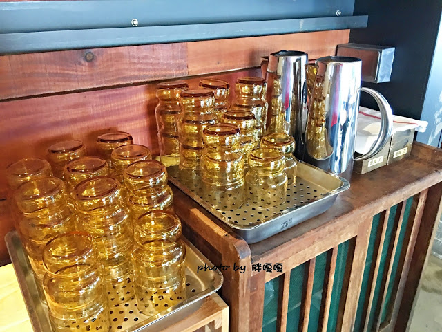 【台中 北屯】小葛廚房 Gladys Kitchen🍔🍔🍔天然食材、手做料理、餐點很〝菜〞，以漢堡 X 帕尼尼為主，小鎮中獨樹一格的早午餐🍴🍴