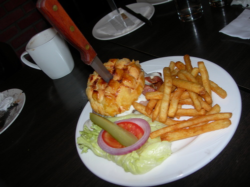 GIOLA 喬樂創意美式~內容豐富的創意美食料理