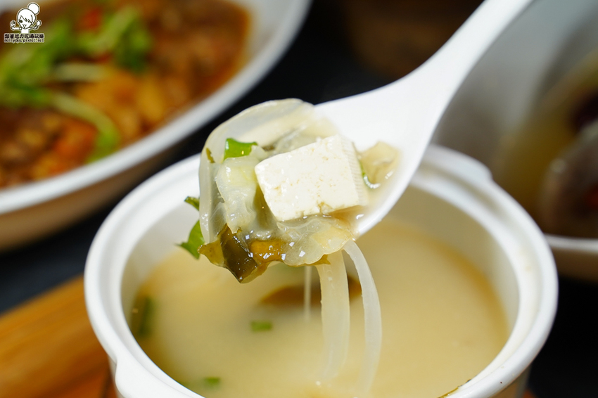 日光徐徐 早午餐 晚餐 聚餐 約會 美食 高雄 必吃