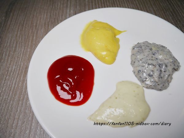 【台北美食】胖東西廚房 Osteria by Vincent #戰斧豬排 #科技大樓站 #大安區美食 (10).JPG