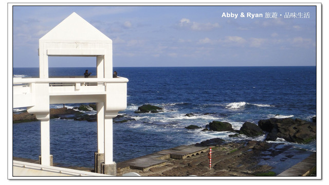 【台北美食】Le Petit Waffle 蕾蓓蒂比利時鬆餅~鬆餅居然變成漢堡了！！台北輕食／下午茶．隱藏在巷弄間的美味料理　享受幸福的時光～〈試吃邀約〉