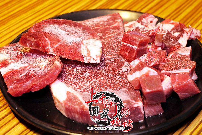 【新莊】上禾町日式燒肉 ~ 金字塔饗宴帝王蟹吃到飽、各類美味海鮮讓你吃到痛風 大口吃肉超滿足 / 捷運新莊站 / 新莊燒烤 / 吃到飽 / 內附菜單