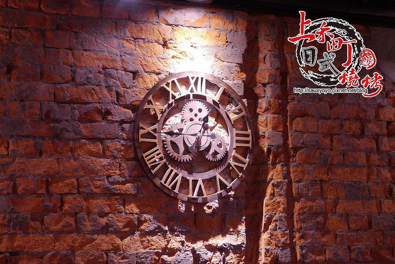 【新莊】上禾町日式燒肉 ~ 金字塔饗宴帝王蟹吃到飽、各類美味海鮮讓你吃到痛風 大口吃肉超滿足 / 捷運新莊站 / 新莊燒烤 / 吃到飽 / 內附菜單