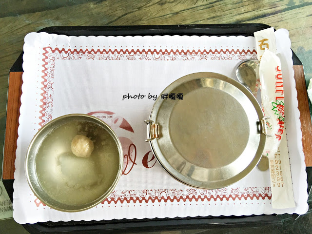 【苗栗 通霄】石蓮園🚂🚂🚂老字號鐵道火車餐廳&民宿，超適合帶小孩來放電，終於一圓在火車上吃鐵路便當的夢想，搭配一旁無敵海景，大大滿足💖💖💖