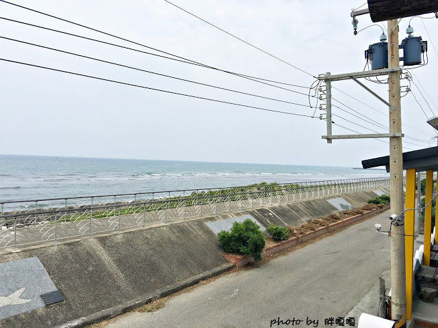 【苗栗 通霄】石蓮園🚂🚂🚂老字號鐵道火車餐廳&民宿，超適合帶小孩來放電，終於一圓在火車上吃鐵路便當的夢想，搭配一旁無敵海景，大大滿足💖💖💖