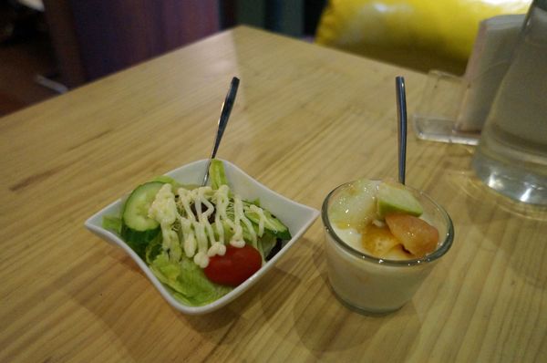 Longtimeago Café 文創互動咖啡館:Longtimeago Caf'e♥ 拉花咖啡♥ 早午餐 ♥丹麥漢堡 Longtimeago Café 文創互動咖啡館:Longtimeago Caf'e♥ 拉花咖啡♥ 早午餐 ♥丹麥漢堡