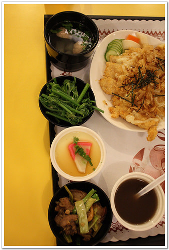 【南投食記】埔里‧寶貝屋親子餐廳~附設戶外遊戲場、沙坑、小童遊戲室