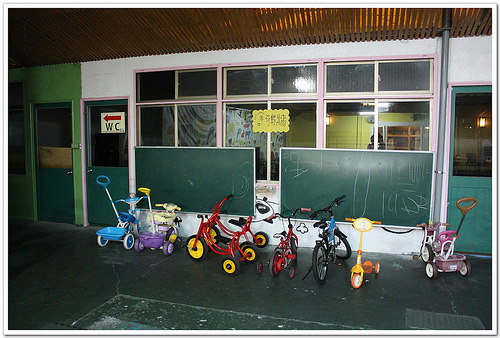 【南投食記】埔里‧寶貝屋親子餐廳~附設戶外遊戲場、沙坑、小童遊戲室