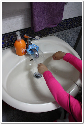 【南投食記】埔里‧寶貝屋親子餐廳~附設戶外遊戲場、沙坑、小童遊戲室