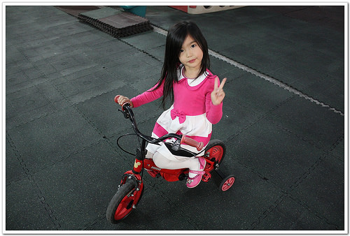 【南投食記】埔里‧寶貝屋親子餐廳~附設戶外遊戲場、沙坑、小童遊戲室