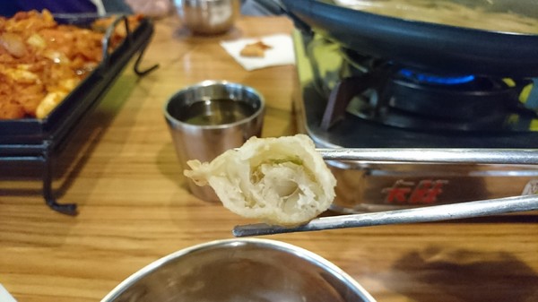 I'm Kimchi 韓式料理：高雄~I'm Kimchi 韓式料理~驚到吃手手~75雞SET令人瘋狂~韓式料理一次滿足~排隊美食/近瑞豐夜市