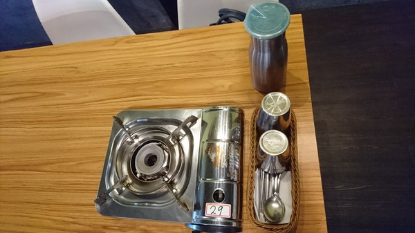 I'm Kimchi 韓式料理：高雄~I'm Kimchi 韓式料理~驚到吃手手~75雞SET令人瘋狂~韓式料理一次滿足~排隊美食/近瑞豐夜市