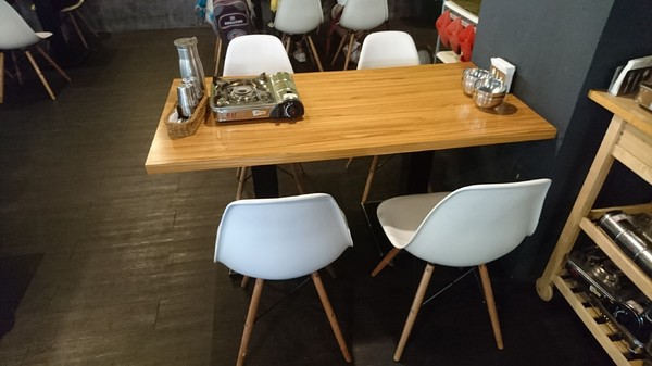 I'm Kimchi 韓式料理：高雄~I'm Kimchi 韓式料理~驚到吃手手~75雞SET令人瘋狂~韓式料理一次滿足~排隊美食/近瑞豐夜市