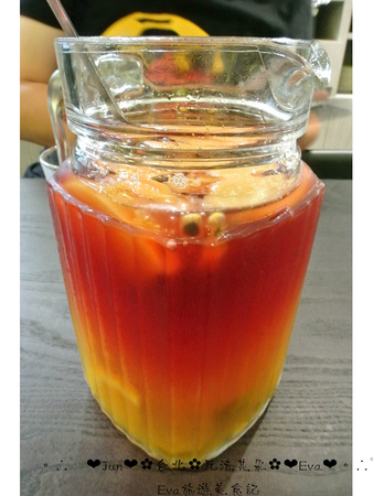 瓦法奇朵(信陽店):【食記-邀約】oO。台北 瓦法奇朵 waffogato(信陽店-台北車站店) 這家的可頌甜甜圈,好吃到我想回訪100次也願意~。o○。 瓦法奇朵(信陽店):【食記-邀約】oO。台北 瓦法奇朵 waffogato(信陽店-台北車站店) 這家的可頌甜甜圈,好吃到我想回訪100次也願意~。o○。