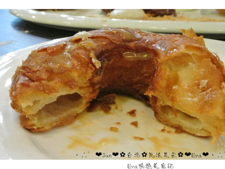 瓦法奇朵(信陽店):【食記-邀約】oO。台北 瓦法奇朵 waffogato(信陽店-台北車站店) 這家的可頌甜甜圈,好吃到我想回訪100次也願意~。o○。 瓦法奇朵(信陽店):【食記-邀約】oO。台北 瓦法奇朵 waffogato(信陽店-台北車站店) 這家的可頌甜甜圈,好吃到我想回訪100次也願意~。o○。