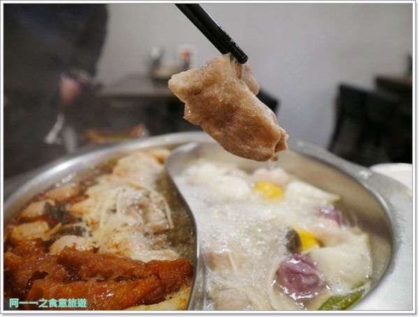 瓦法奇朵Waffogato(台北車站店)：台北車站火鍋聚餐 瓦法奇朵 四川麻辣鍋～來咖啡館悠閒吃火鍋，菜色豐富又舒服