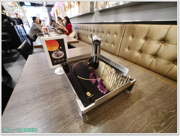 瓦法奇朵Waffogato(台北車站店)：台北車站火鍋聚餐 瓦法奇朵 四川麻辣鍋～來咖啡館悠閒吃火鍋，菜色豐富又舒服