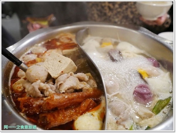 瓦法奇朵Waffogato(台北車站店)：台北車站火鍋聚餐 瓦法奇朵 四川麻辣鍋～來咖啡館悠閒吃火鍋，菜色豐富又舒服