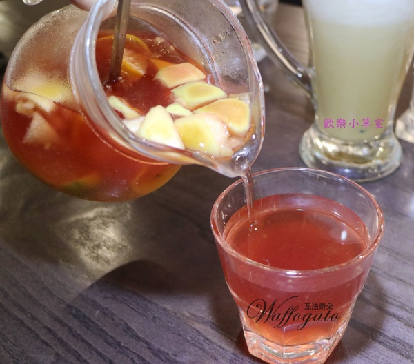 瓦法奇朵Waffogato(台北車站店)：【台北美食】平價美食，瓦法奇朵Waffogato(台北車站店)