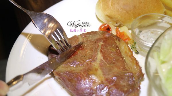 瓦法奇朵Waffogato(台北車站店)：【台北美食】平價美食，瓦法奇朵Waffogato(台北車站店)