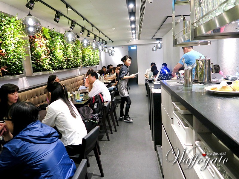 【捷運台北車站】瓦法奇朵美式西餐廳~24小時爐烤雪花牛排試吃價只要99元喔!!